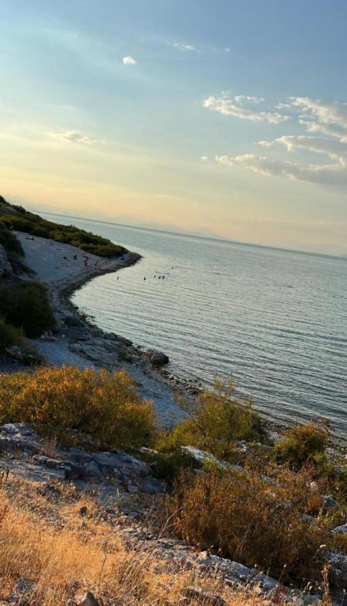 Lake Bliss Cabins Shkoder Exterior photo