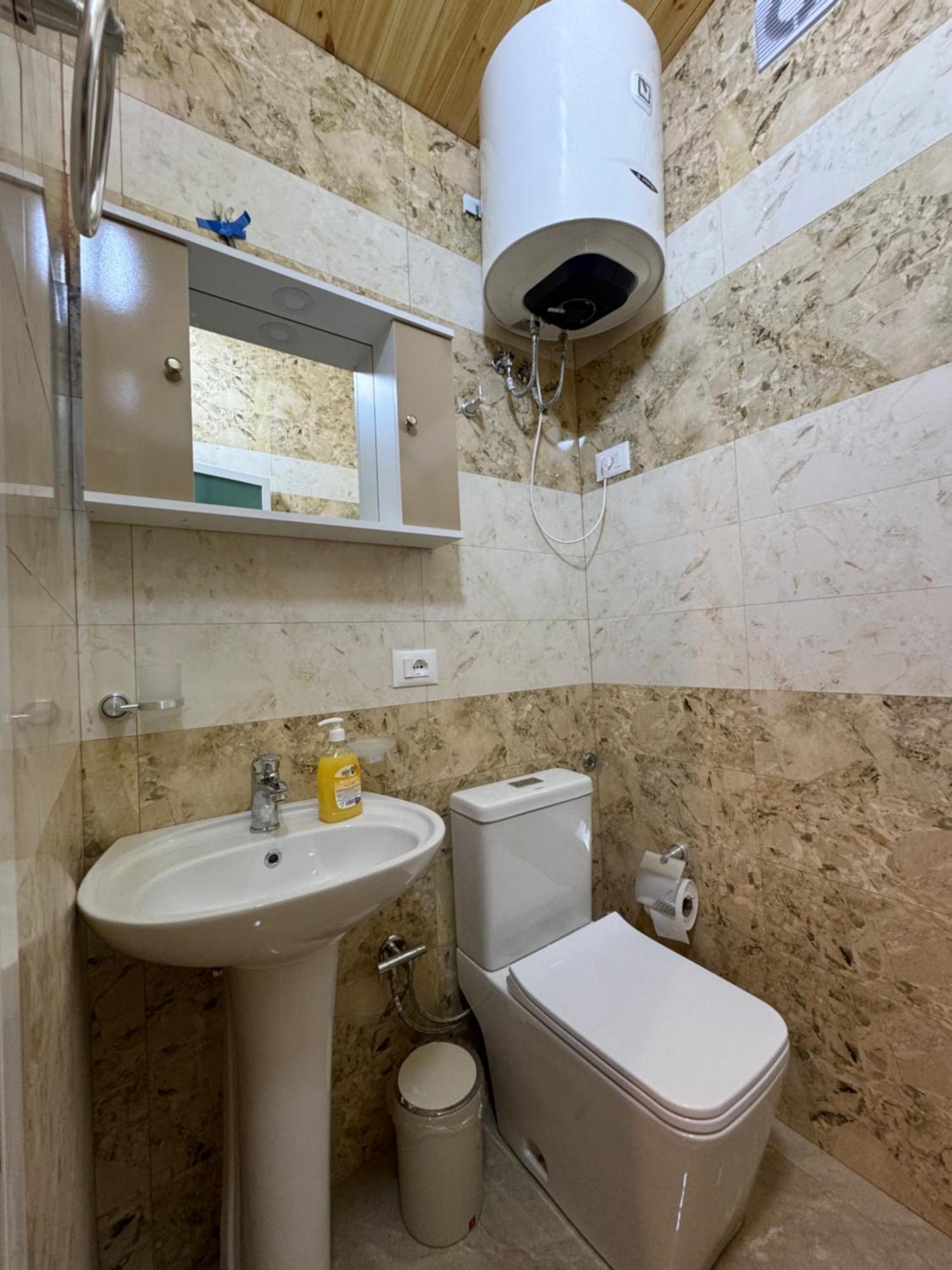 Lake Bliss Cabins Shkoder Exterior photo